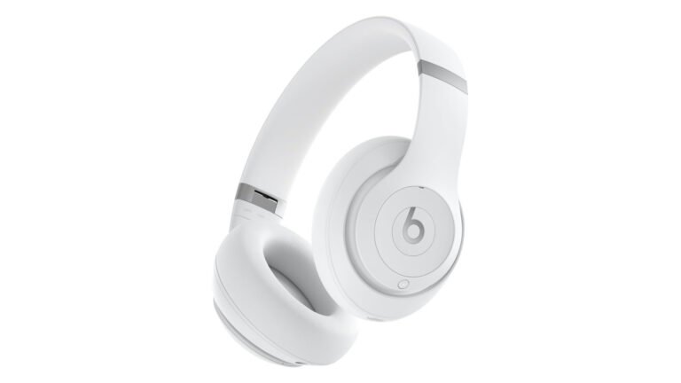 The Black Friday deal to beat: Beats Studio Pro fall to $149.99