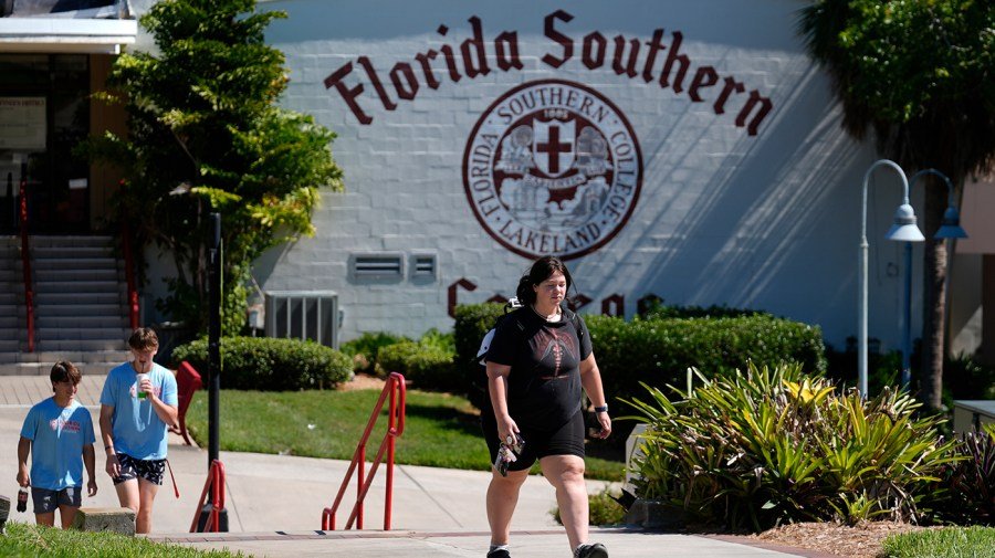 From shifting loans to double majors, the economy is changing how students approach college