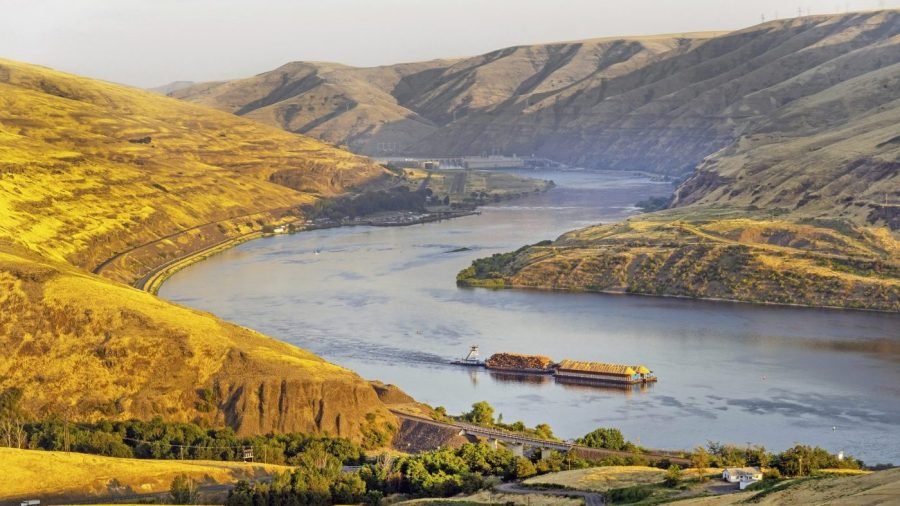 Trump proposes to narrow water regulations