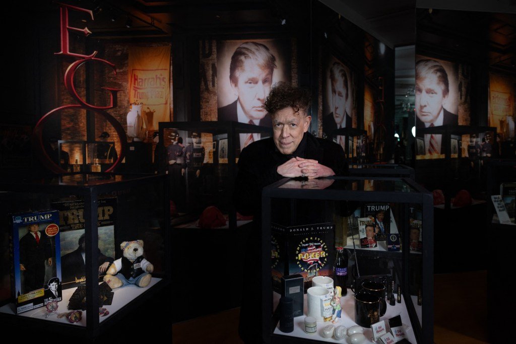 Artist Andres Serrano Discussed Trump in Emails With Jeffrey Epstein 