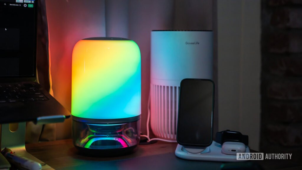 This smart table lamp combines JBL sound with cool lighting, and it’s 25% off