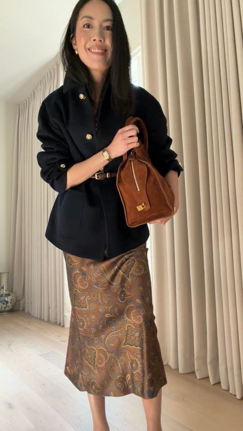 One Skirt, Seven Ways