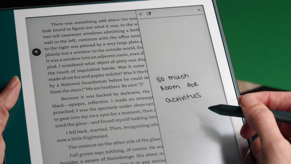 The only upgrade I want from a new Kindle Scribe is a foldable design