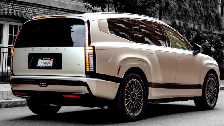 Hyundai And Kia EV Sales Collapse After Tax Credits Vanish Overnight