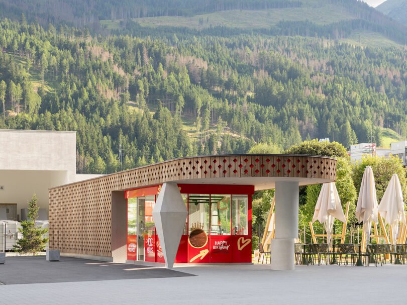 Loacker Galaxy in Austria Takes Cues From Sweet Treats