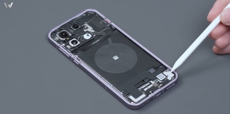 OnePlus 15 Cracked Open: Huge Battery, Better Speakers & More