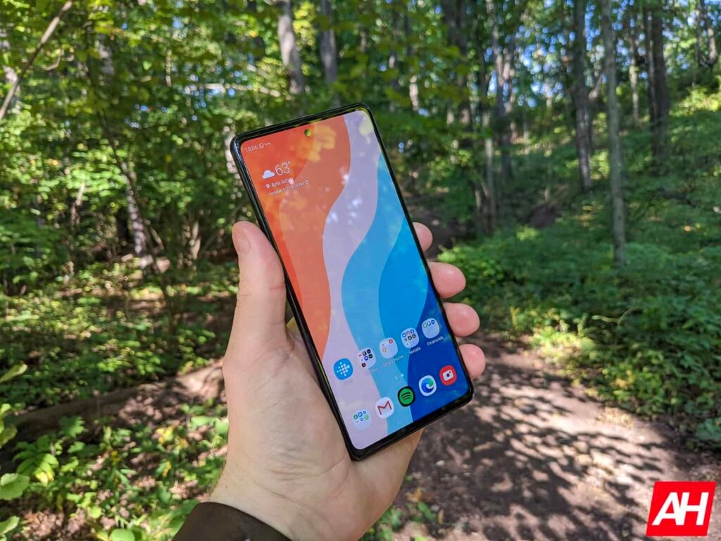 First Samsung Galaxy S FE Phone Reaches End-Of-Life After 5 Years of Updates