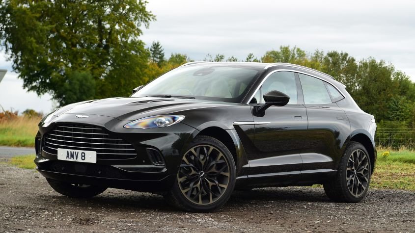 Used Aston Martin DBX - pictures