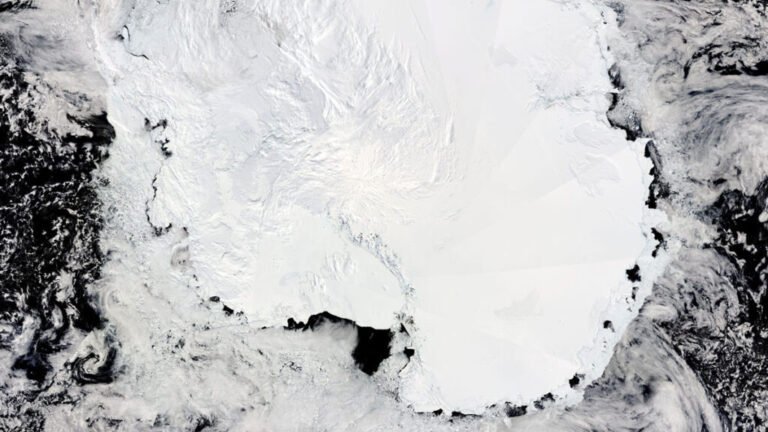 Satellite Data Reveal Changing Lakes Under Antarctic Ice