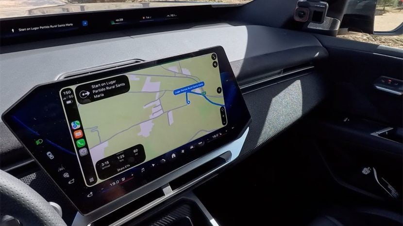 Only Apple CarPlay Maps Gets Full Support in BMW’s Latest iDrive X