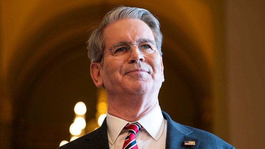 Bessent: $2K tariff checks would go to 'working families'