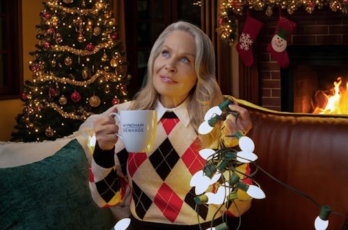 Beverly D'Angelo Is 100% Ellen Griswold (& It Kind Of Makes Her The Most Magical)