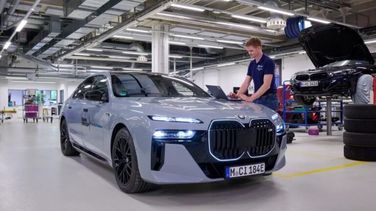 BMW Teams Up With Samsung to Speed Up Solid-State EV Batteries