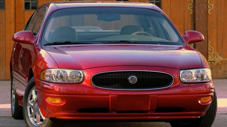 These '00s Sedans Make For Great Buys In 2025