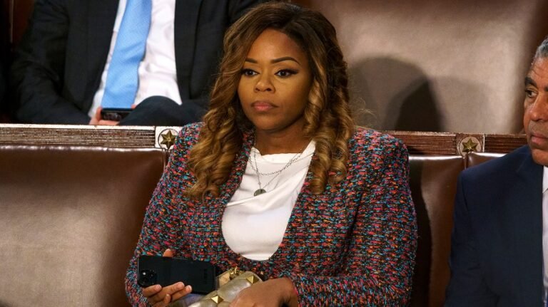 Congresswoman indicted for allegedly stealing FEMA funds 