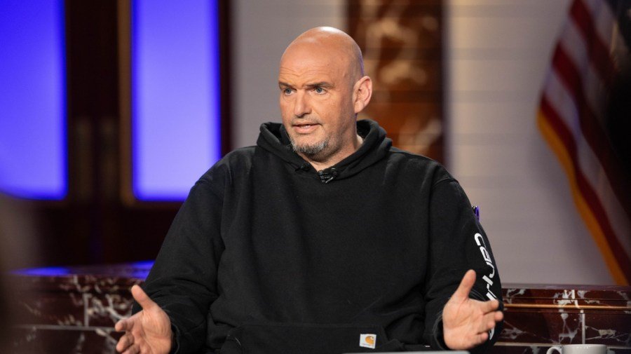 Fetterman leans on fellow Dems to reopen government: ‘This is not some sh—y game show’