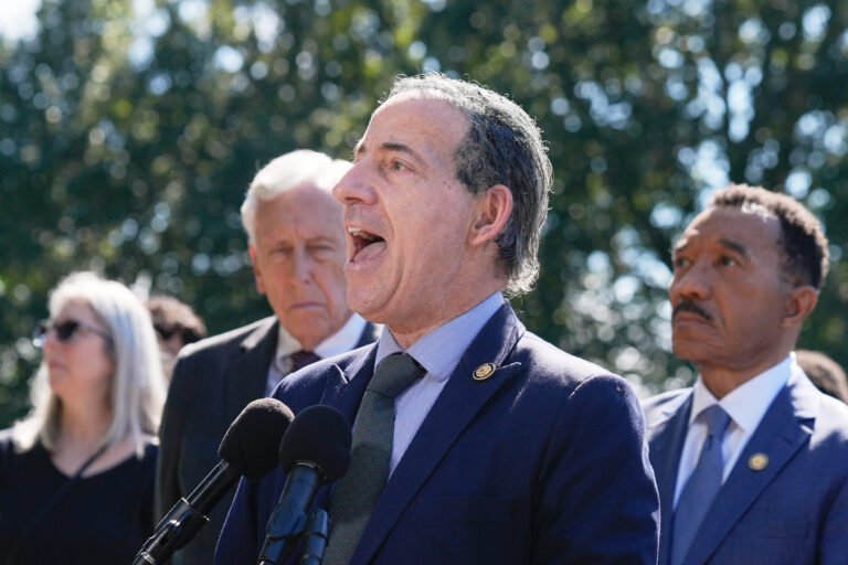 Top Maryland Dems urge state lawmakers to join redistricting effort