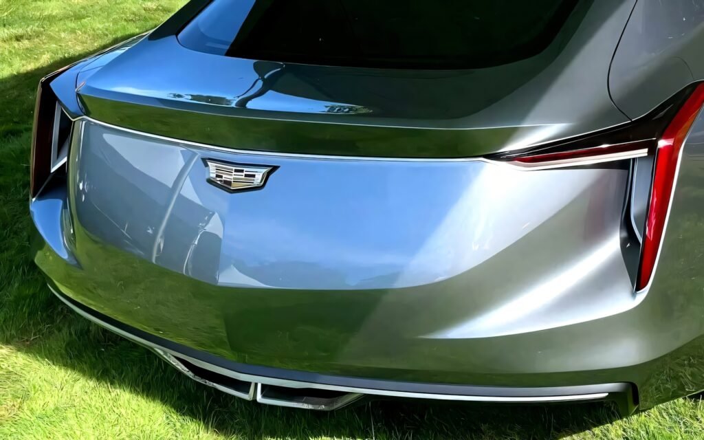 GM Might Have Another RWD Surprise Up Its Sleeve