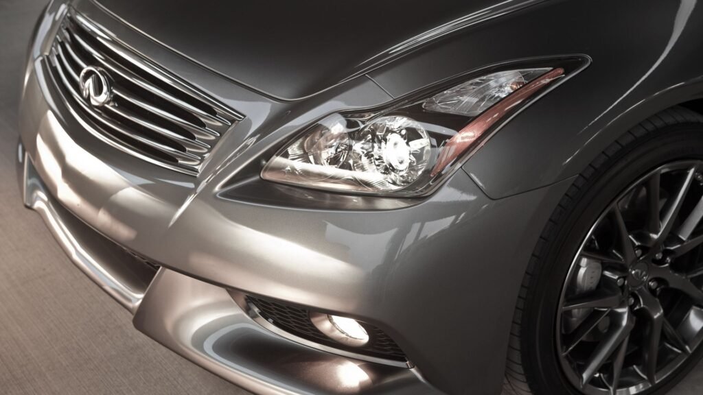Infiniti's G37 is The Quickest Reliable Car You Can Buy On A $10K Budget