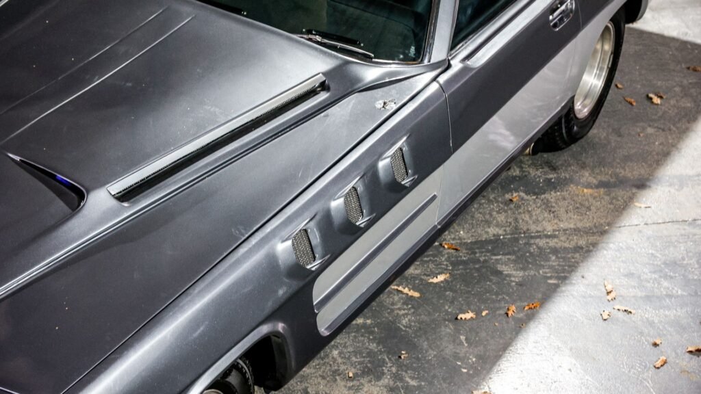 Custom 'Rolls-Royce' Has 27-Liter V12 Engine And A Nose Long Enough To Fit It