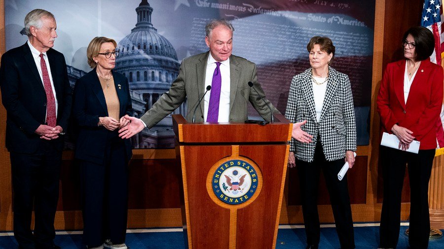 These are the 8 Senate Democrats who voted to end the shutdown