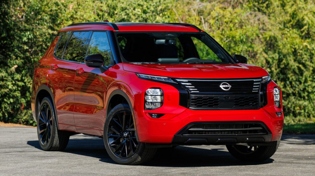 Nissan Brings Back The Old-School Rebadge With The 2026 Rogue Plug-In Hybrid