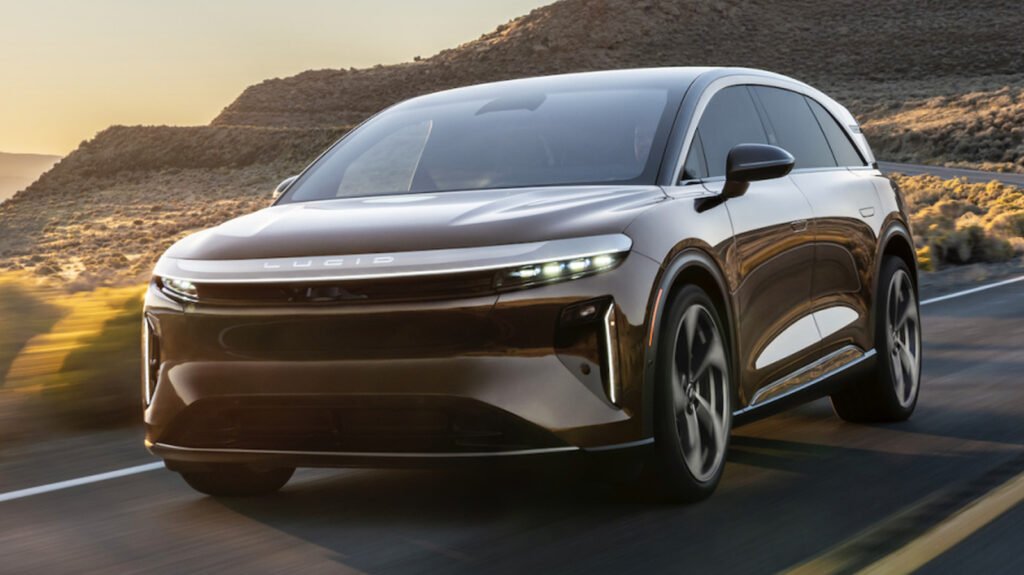 The $81,525 Lucid Gravity Touring May Be Cheaper, But It'll Still Do 0-60 In 4 Seconds And Have 337 Miles Of Range