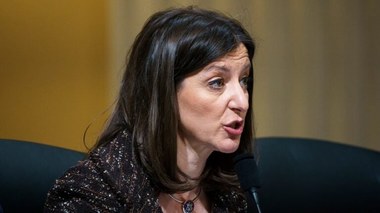 Former Rep. Elaine Luria to launch comeback bid in Virginia