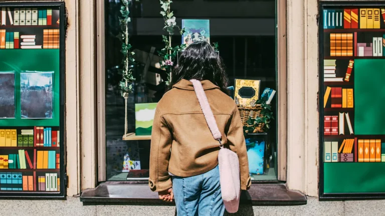 Stressed about shopping for holiday gifts? These ‘consumer wisdom’ tips can help