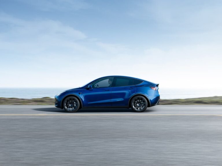 Tesla Vehicles May Finally Get Apple CarPlay Support Soon