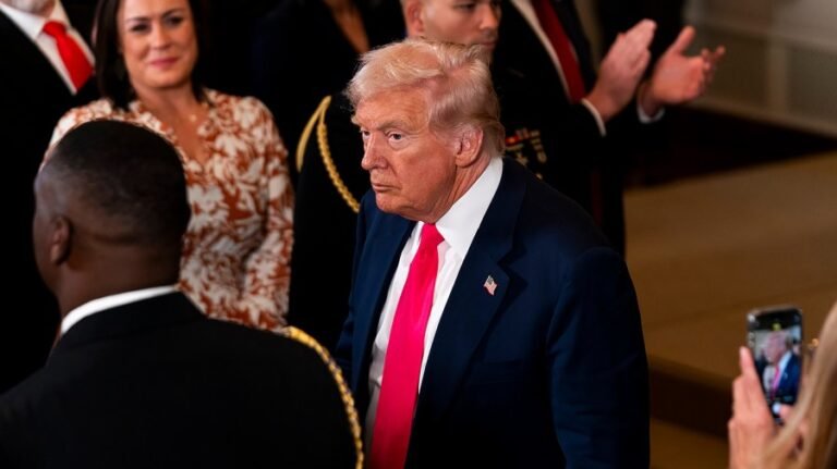 Trump muddles his populist message, worrying supporters