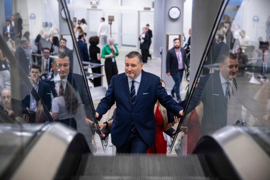 John Thune secures provision in government funding bill letting senators sue for phone records seizure