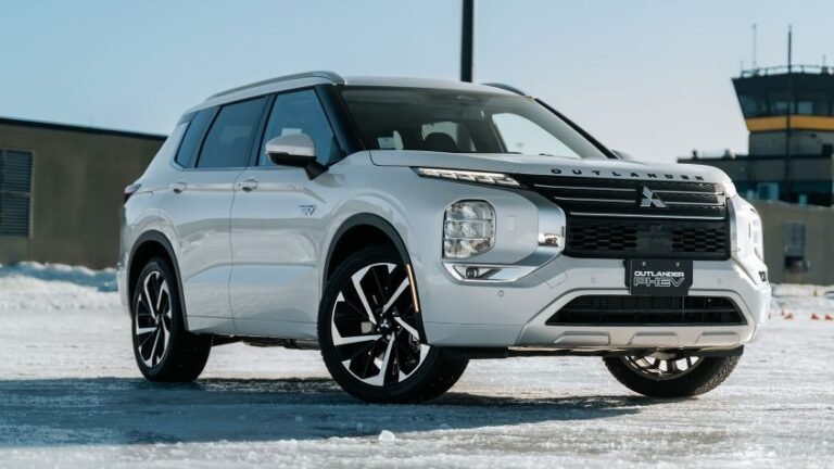 Mitsubishi Outlander PHEV to spearhead brand's new UK model range