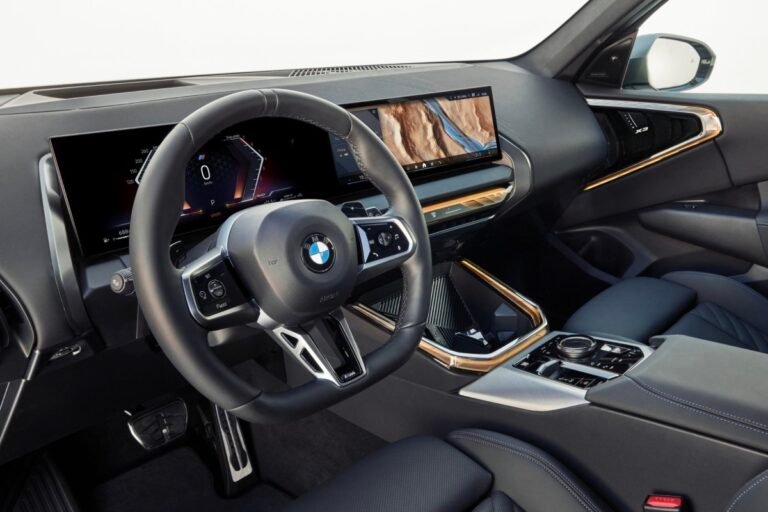 BMW Recalls X3 Because Steering Wheels Could Turn All by Themselves