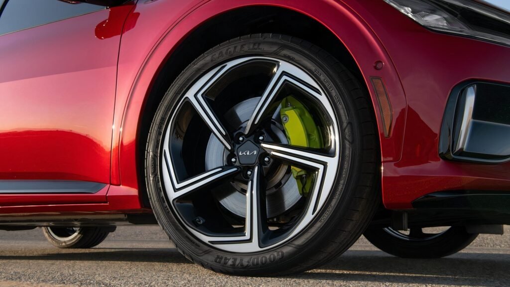 Kia's 600-HP EV6 GT Is A $25K Bargain In 2025