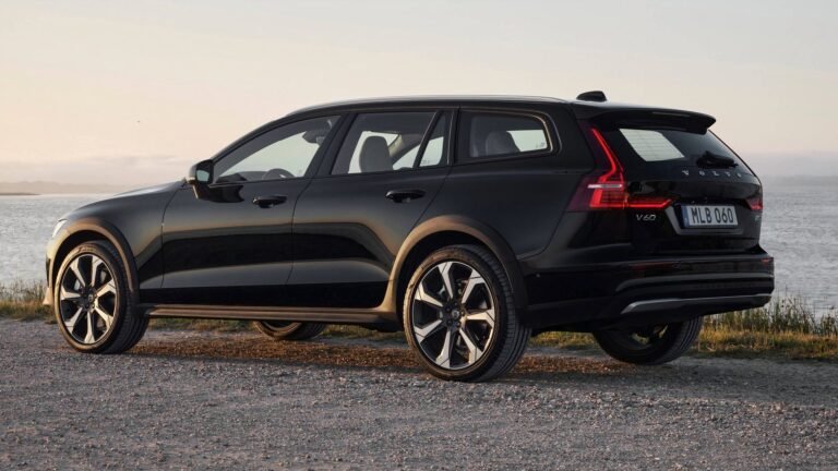 Volvo V60 Cross Country, The Brand's Last Wagon In America, Is Canceled