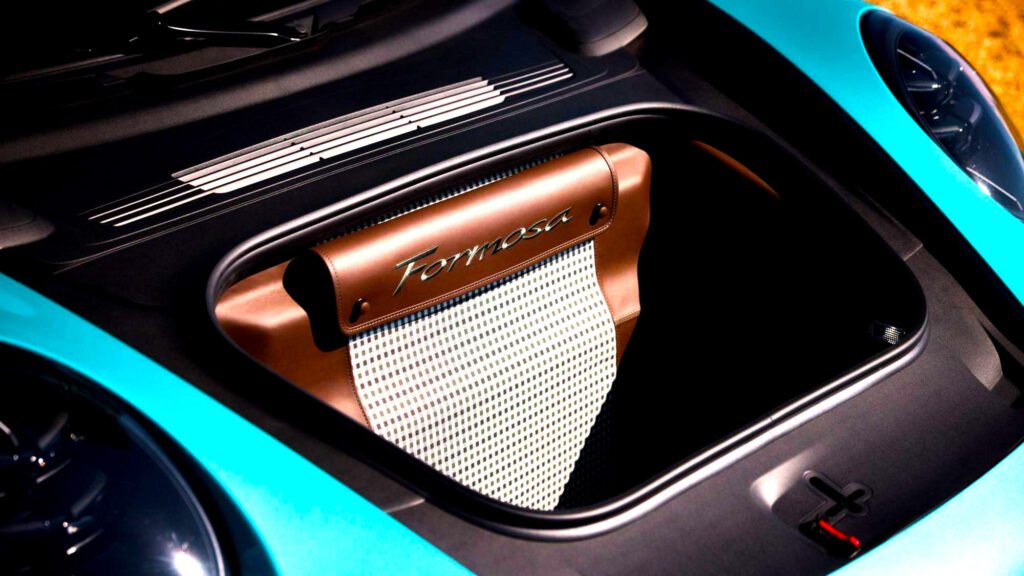 This One-Off 911 Carrera T Is The Only One Porsche Will Ever Make