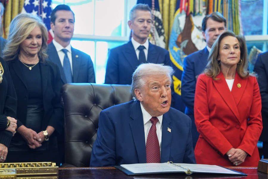 Trump backs release of second boat strike video