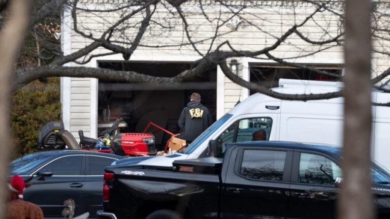 Who is Brian Cole Jr., suspect in the DC pipe bomb case?