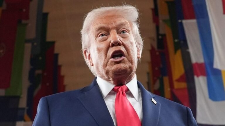 Trump names Indiana state senators who ‘need encouragement’ on redistricting