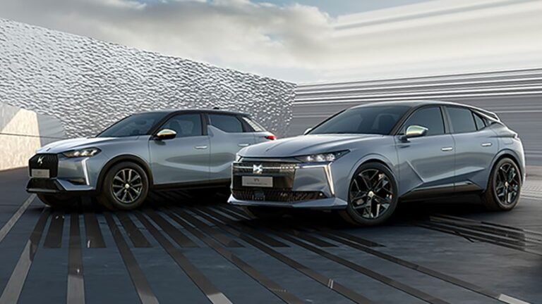 DS 3 and DS No.4 Performance Line trim added for a touch of Formula E-inspired sportiness