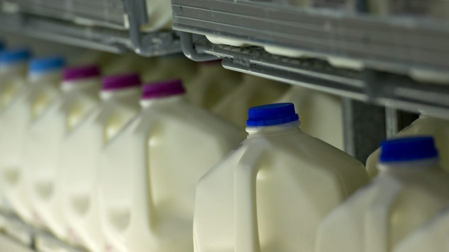Milk sold in Illinois and Wisconsin recalled over 'cleaning agents'
