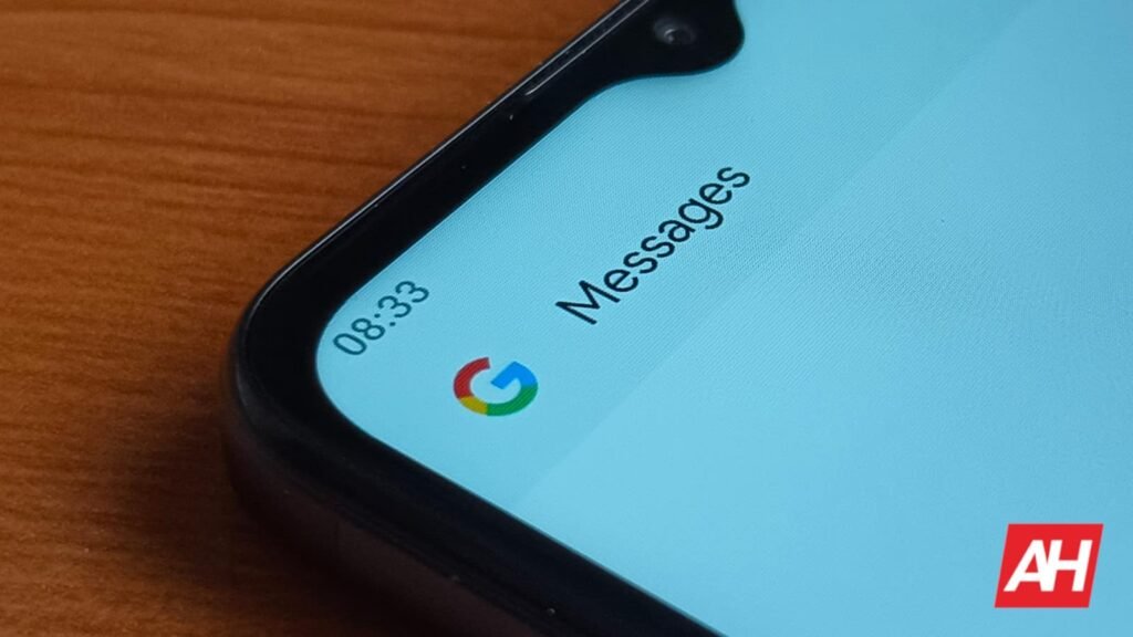 Google Messages Introduces Modern Photo Interface With Viewer Redesign