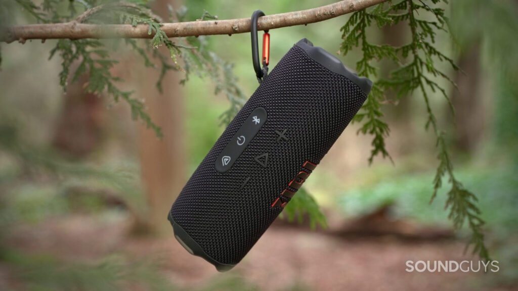 Need inspiration? Here are 7 last-minute gift ideas under $100 for techies