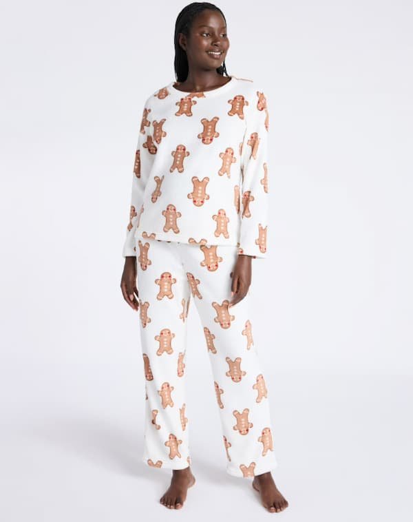 Joyspun Women’s Fleece Pajama Sets only $10!
