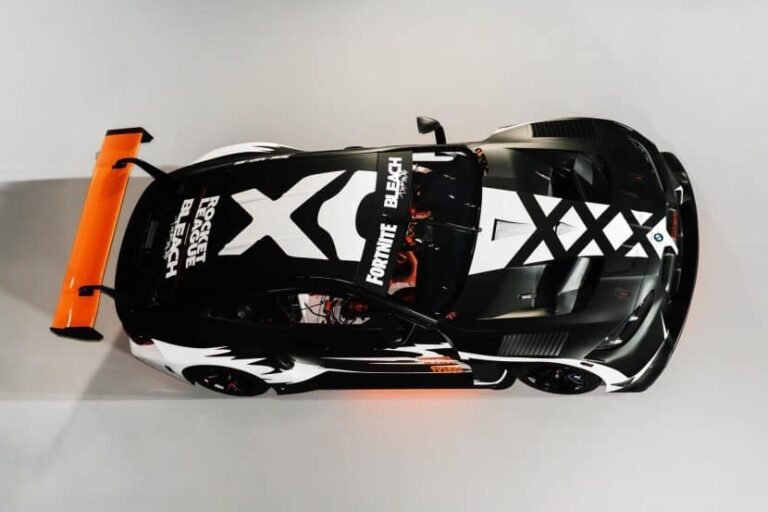 BMW M4 GT3 EVO from Fortnite and Rocket League Gets Real-Life Display with BLEACH Anime Livery