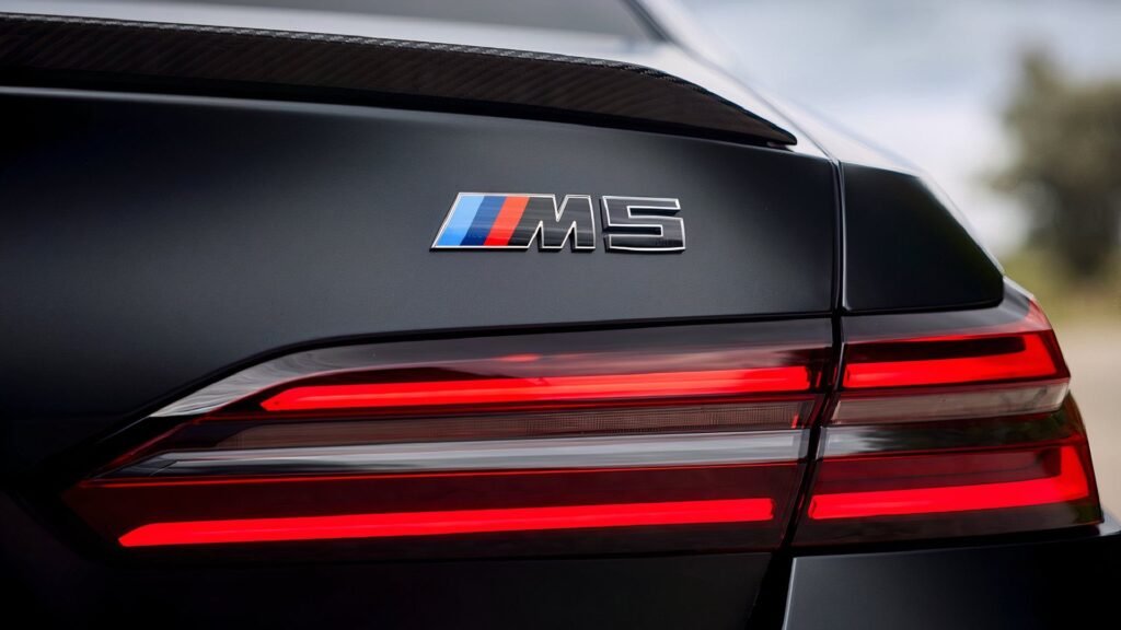 BMW Gives M Owners A New App To Go Drag Racing