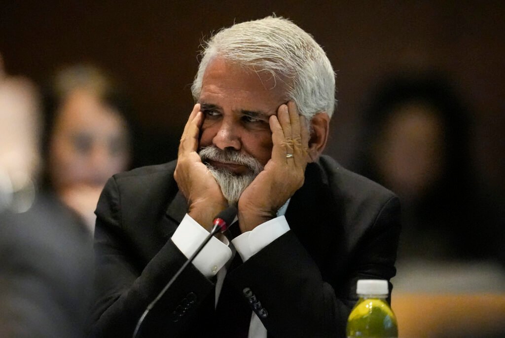 CDC vaccine advisers delay hepatitis B vote amid confusion