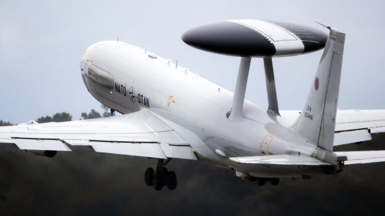 The Plan To Replace The Military's Radar Plane Keeps Falling Apart