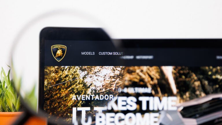 Man Who Tried To Sell 'Lambo.com' To Lamborghini For A World-Record Price Gets Nothing Instead